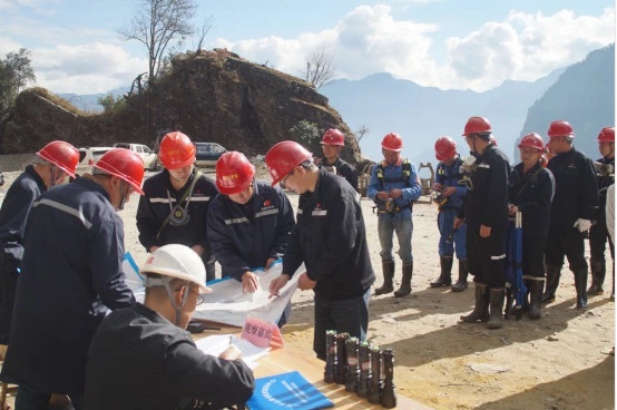 1562051800127503.jpg 4.jpg